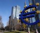 Deflation, low consumer confidence hit eurozone – report