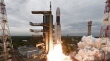 India launches Moon lander